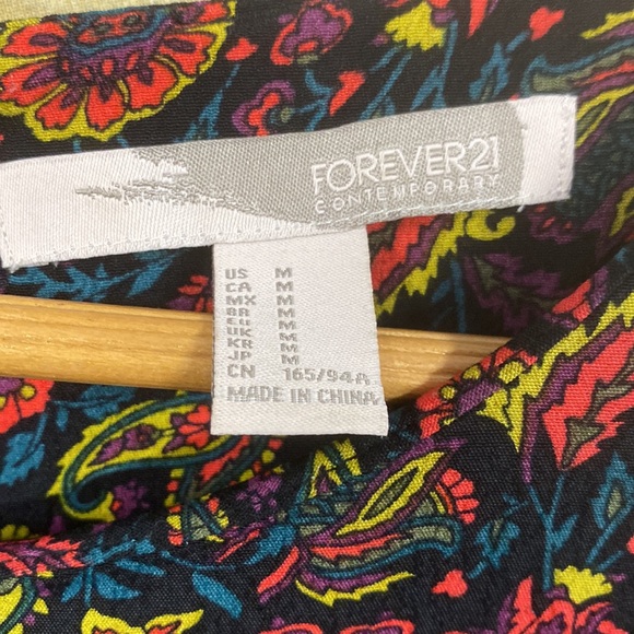 Forever 21 paisley floral print blouse size medium - Picture 2 of 11